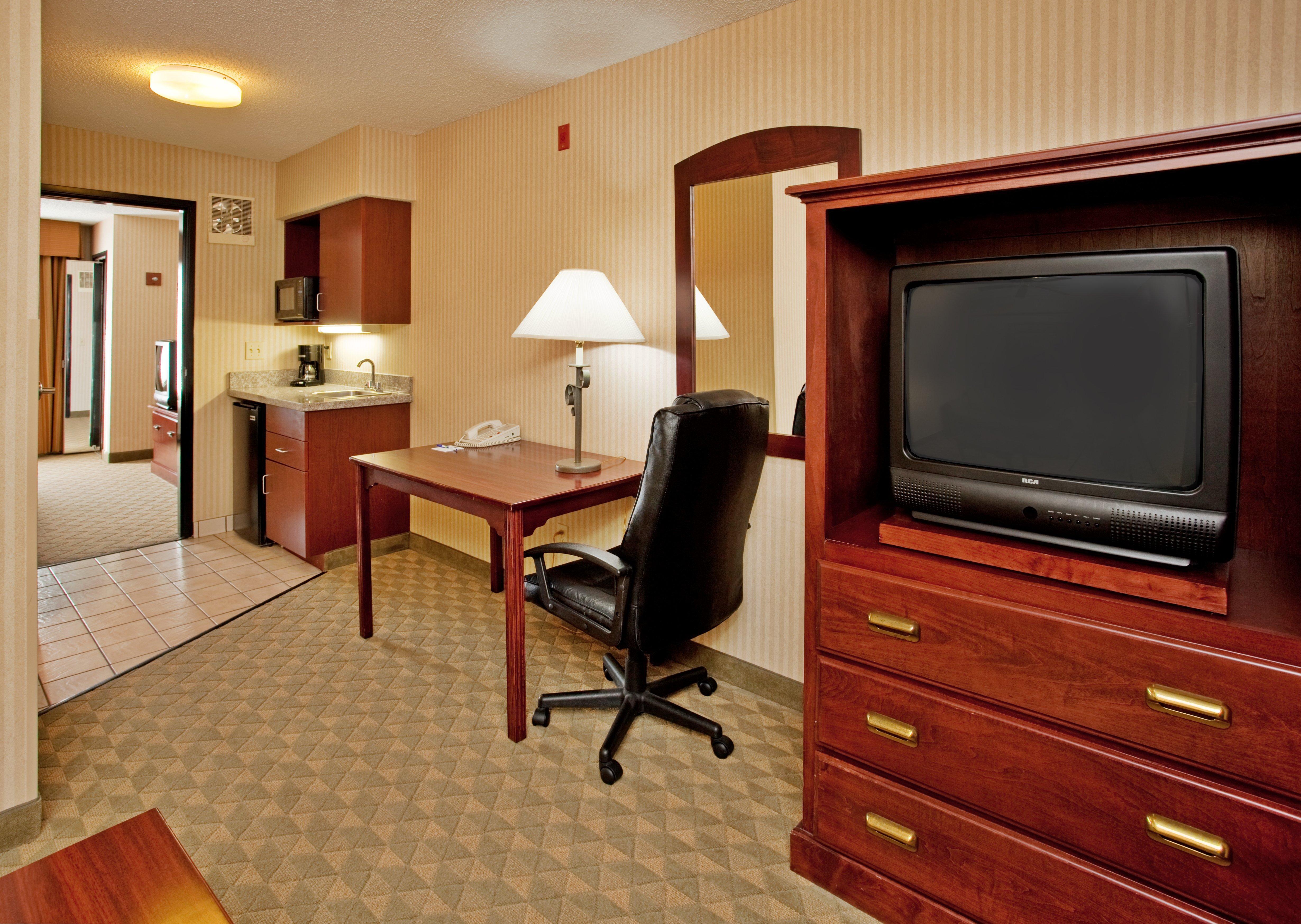 Spark By Hilton Lansing Exteriér fotografie